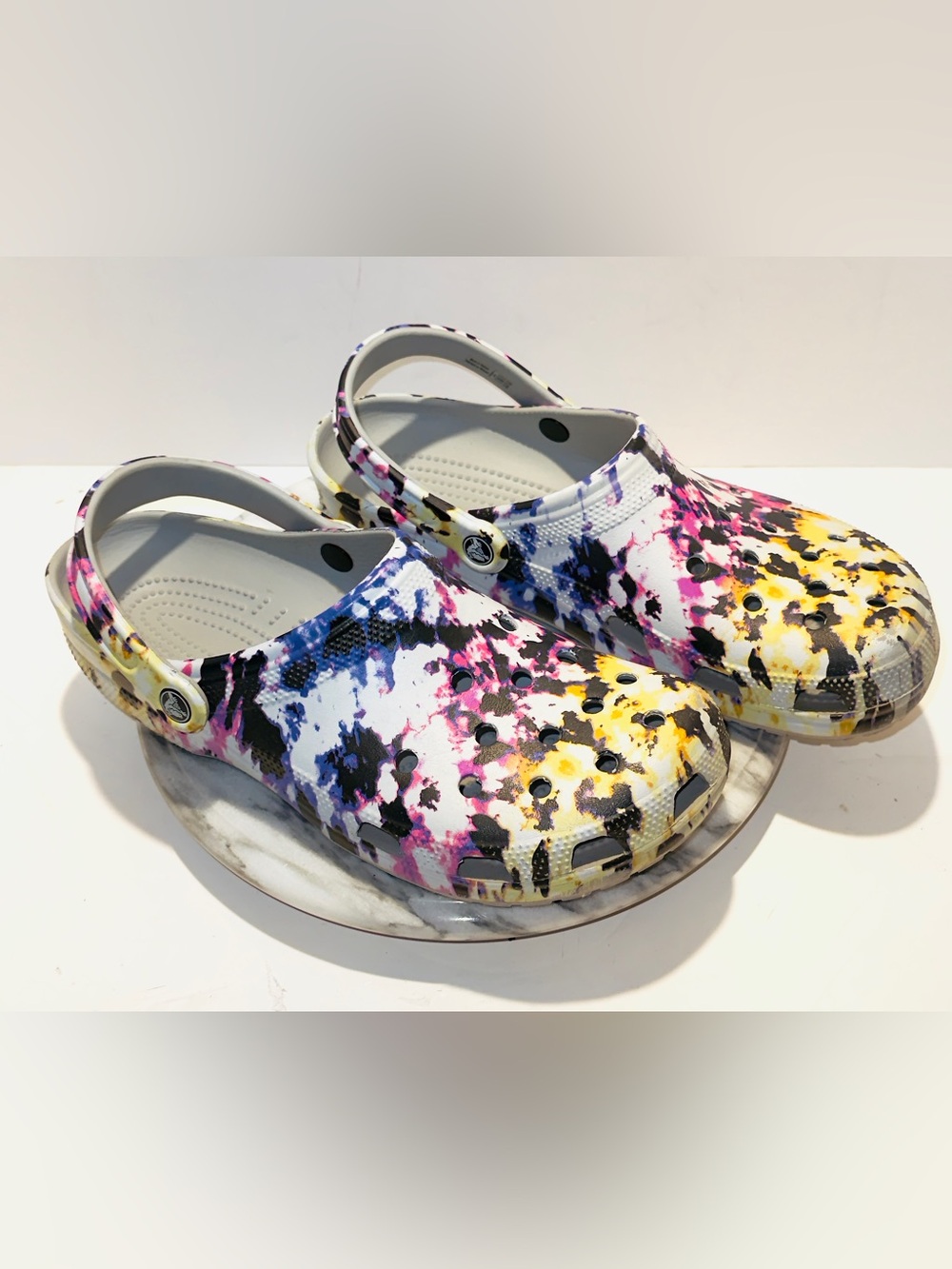 Crocs Classic Tie Dye Mania Clog Multicolor  Lightweight M13 W13.5